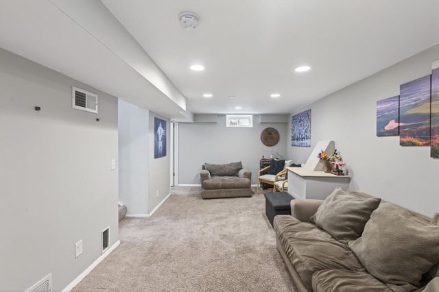 3341 Aquila Avenue S, Saint Louis Park, MN 55426
