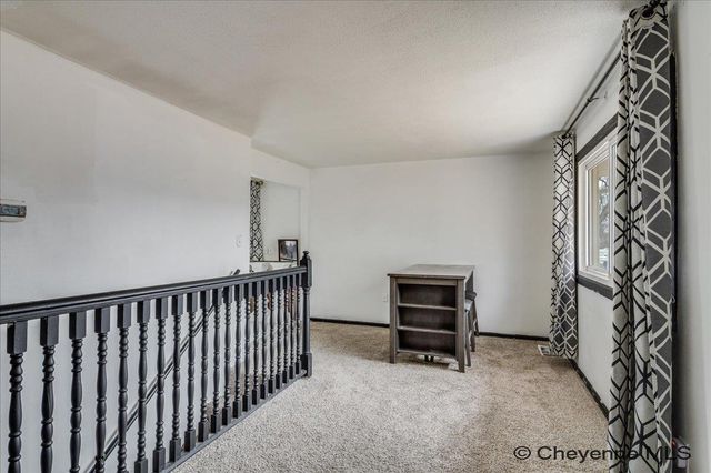 216 CRIBBON AVE, Cheyenne, WY 82007