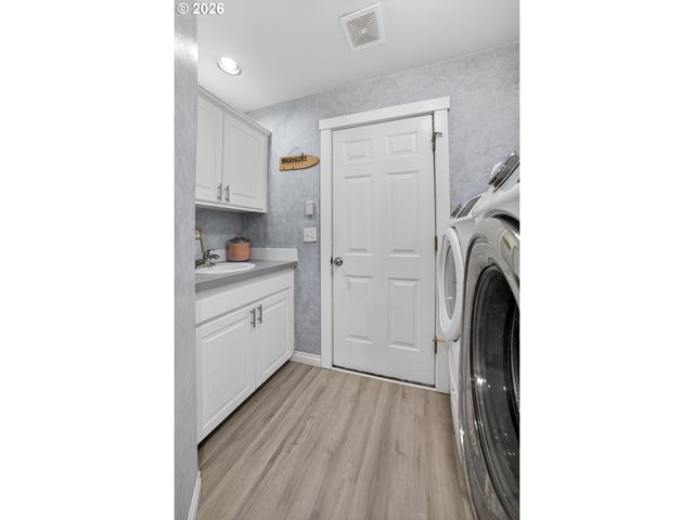 797 Nw WALLULA Ave, Gresham, OR 97030