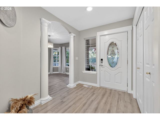 797 Nw WALLULA Ave, Gresham, OR 97030