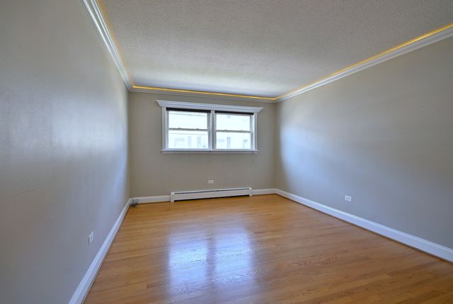 4932 N Leonard Drive 2A, Norridge, IL 60706