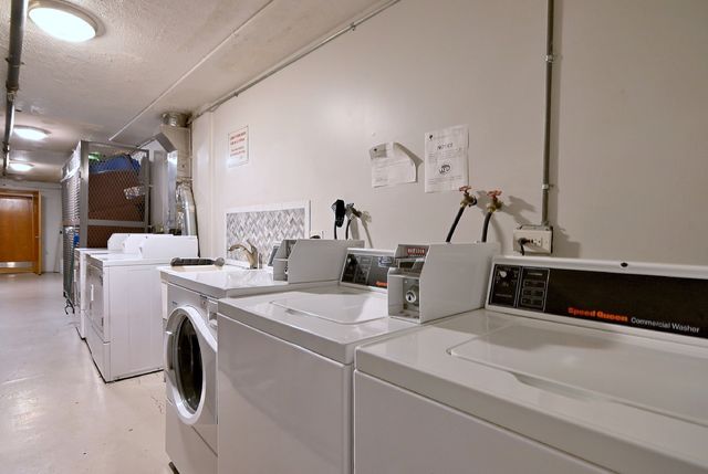 4932 N Leonard Drive 2A, Norridge, IL 60706