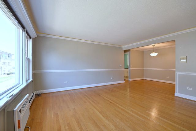 4932 N Leonard Drive 2A, Norridge, IL 60706