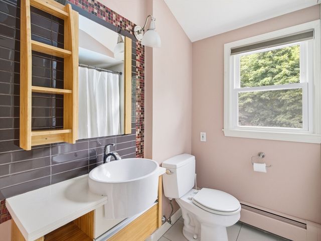 2 Foley Dr, Southborough, MA 01772