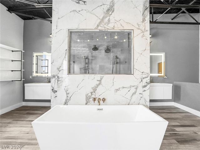 5084 Thunder River Circle, Las Vegas, NV 89148