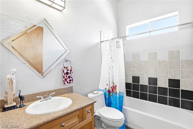 5084 Thunder River Circle, Las Vegas, NV 89148