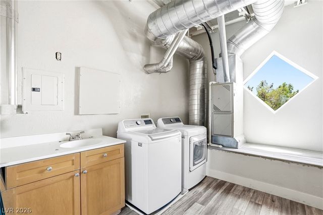 5084 Thunder River Circle, Las Vegas, NV 89148
