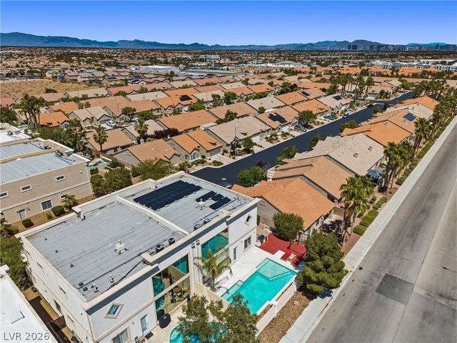 5084 Thunder River Circle, Las Vegas, NV 89148