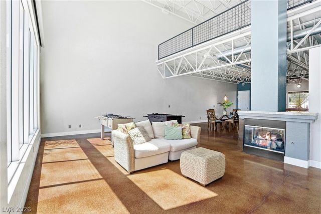 5084 Thunder River Circle, Las Vegas, NV 89148