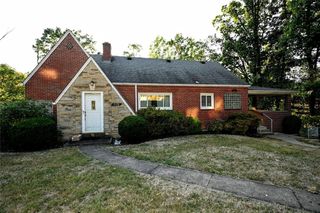 5126 Springdale Dr, Baldwin Boro, PA 15236