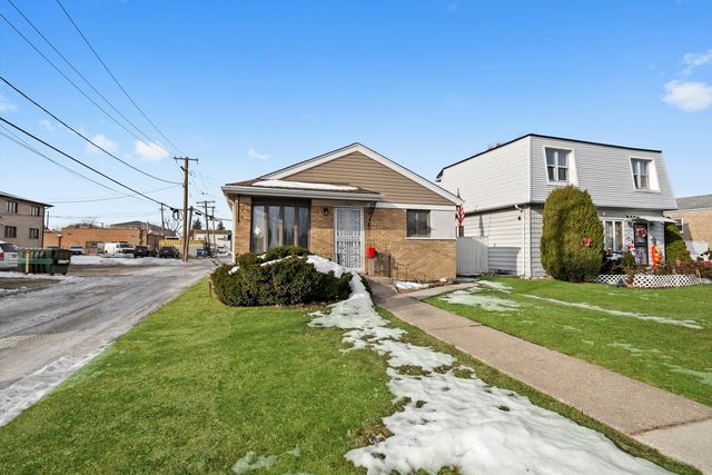 7852 Neenah Avenue, Burbank, IL 60459