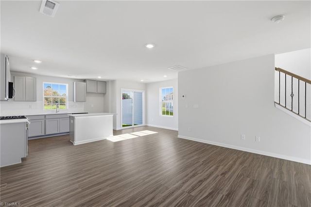 176 Plumtree Court, King, NC 27021