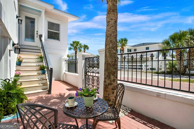 4 13th Lane, Tybee Island, GA 31328