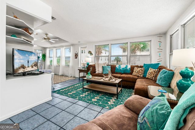 4 13th Lane, Tybee Island, GA 31328