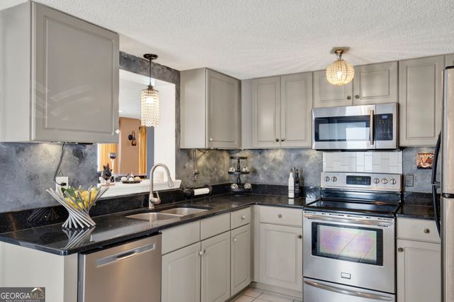 4 13th Lane, Tybee Island, GA 31328