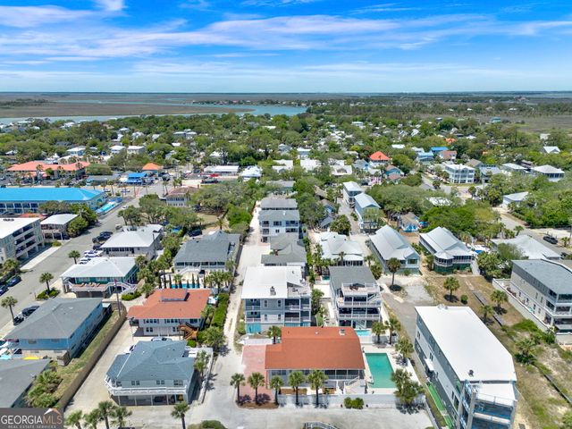 4 13th Lane, Tybee Island, GA 31328