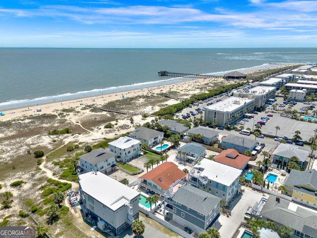 4 13th Lane, Tybee Island, GA 31328