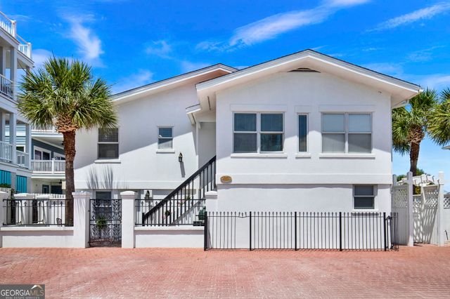 4 13th Lane, Tybee Island, GA 31328
