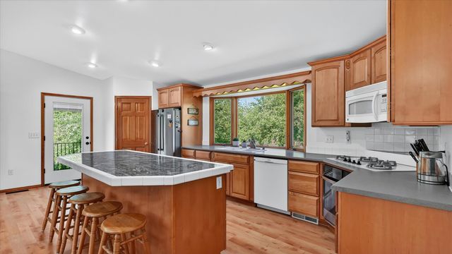 14710 E 36th Ave, Veradale, WA 99037