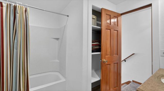 14710 E 36th Ave, Veradale, WA 99037
