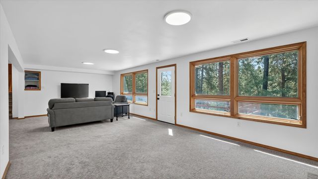 14710 E 36th Ave, Veradale, WA 99037