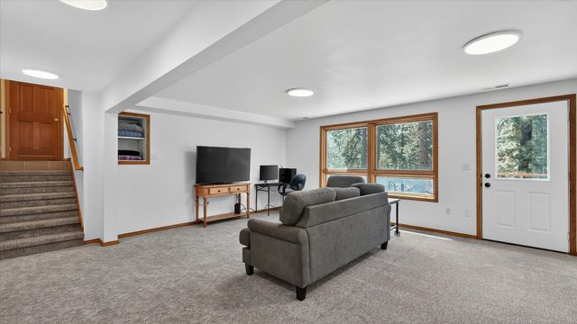 14710 E 36th Ave, Veradale, WA 99037
