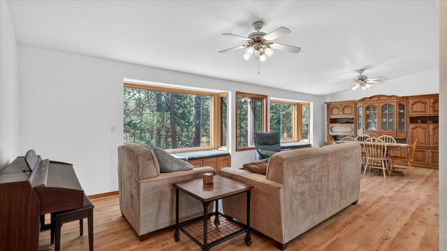 14710 E 36th Ave, Veradale, WA 99037