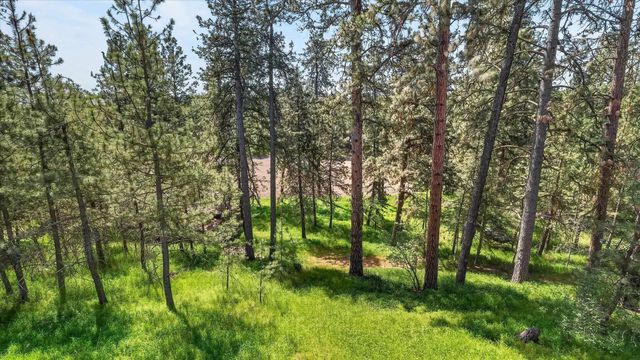 14710 E 36th Ave, Veradale, WA 99037