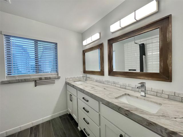 1802 Arbor Street G3, Houston, TX 77004