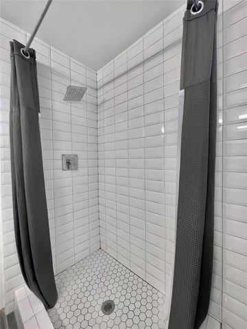 1802 Arbor Street G3, Houston, TX 77004