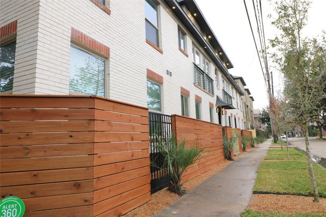 1802 Arbor Street G3, Houston, TX 77004