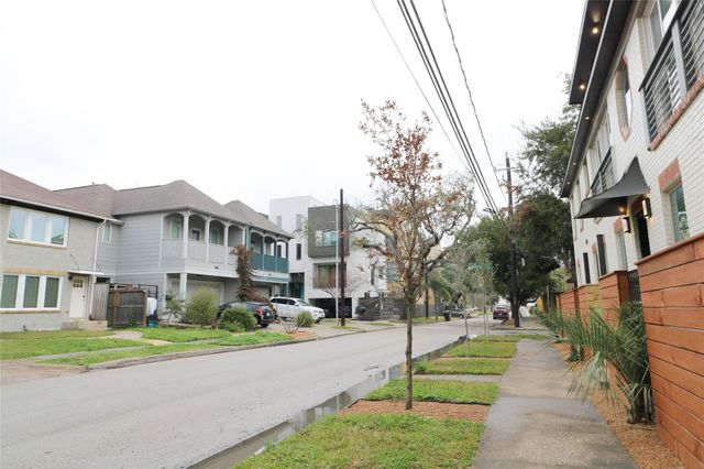 1802 Arbor Street G3, Houston, TX 77004