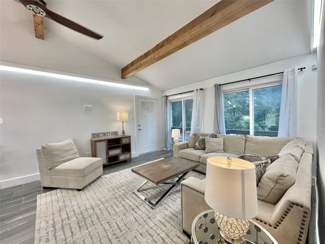 1802 Arbor Street G3, Houston, TX 77004