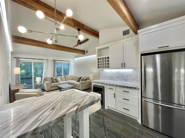 1802 Arbor Street G3, Houston, TX 77004