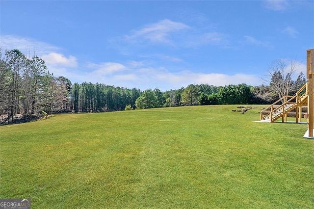 525 WATERS Way, Fayetteville, GA 30215