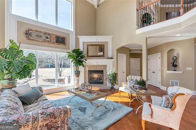 525 WATERS Way, Fayetteville, GA 30215