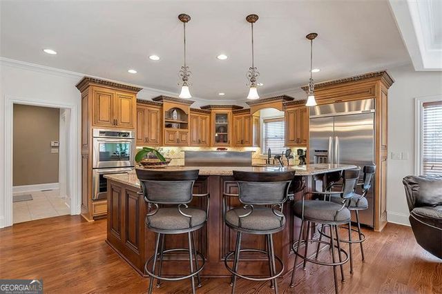 525 WATERS Way, Fayetteville, GA 30215