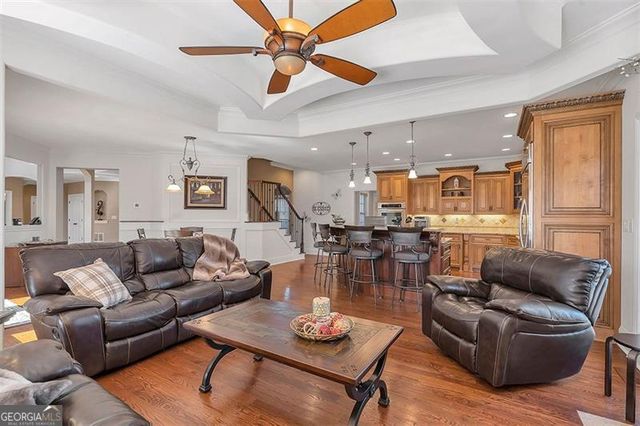 525 WATERS Way, Fayetteville, GA 30215