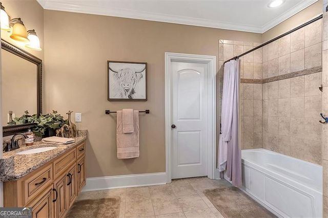 525 WATERS Way, Fayetteville, GA 30215