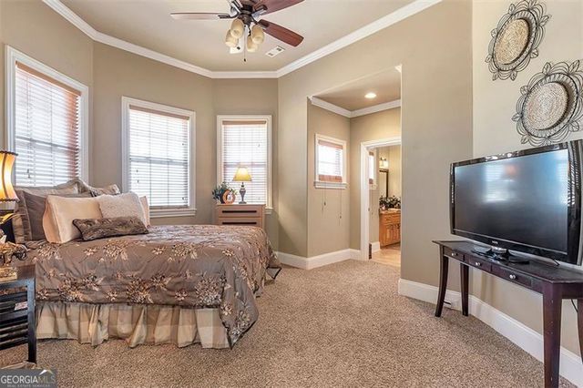 525 WATERS Way, Fayetteville, GA 30215