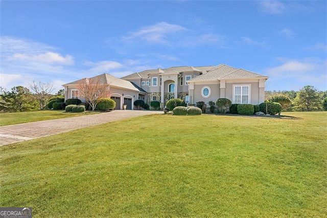 525 WATERS Way, Fayetteville, GA 30215