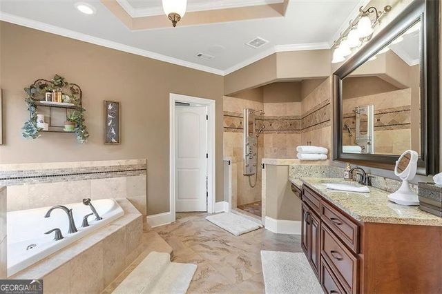 525 WATERS Way, Fayetteville, GA 30215