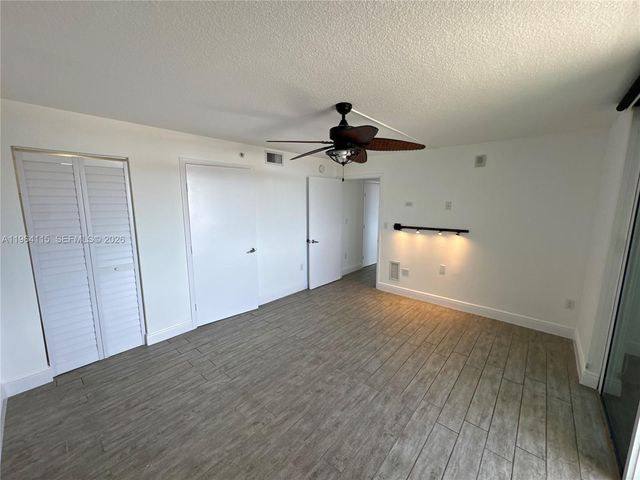 219 NW 12th Ave 711, Miami, FL 33128