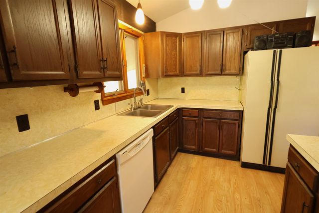 38 Marshall Avenue, Hartford, VT 05001