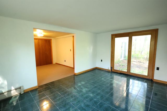 38 Marshall Avenue, Hartford, VT 05001