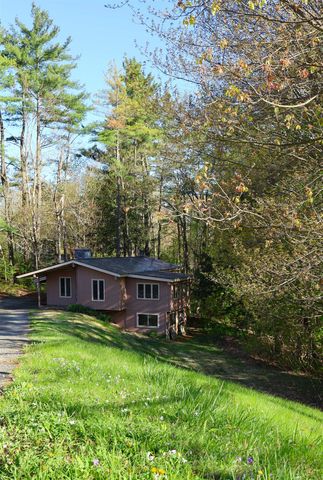 38 Marshall Avenue, Hartford, VT 05001