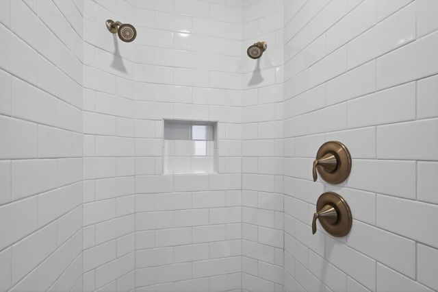 3625 Strawberry Lane, Excelsior, MN 55331