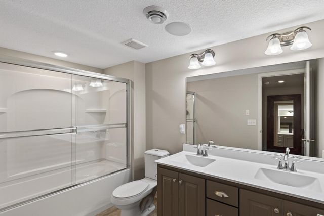 3625 Strawberry Lane, Excelsior, MN 55331