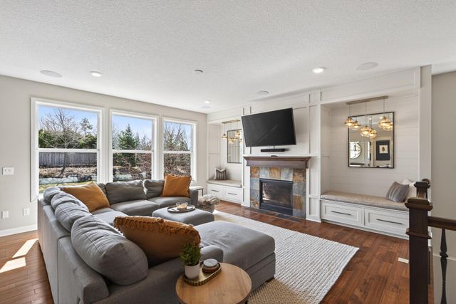 3625 Strawberry Lane, Excelsior, MN 55331