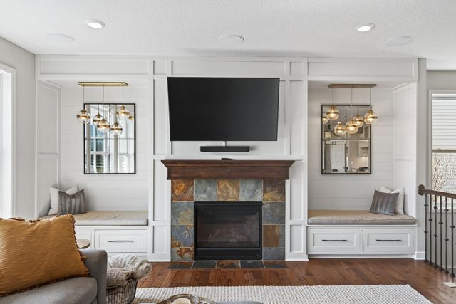 3625 Strawberry Lane, Excelsior, MN 55331